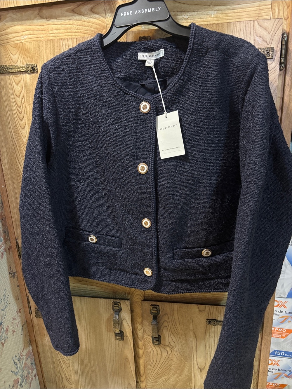 Free Assembly Women's
Collarless Nubby Jacket with Long Sleeves size XL 16/18